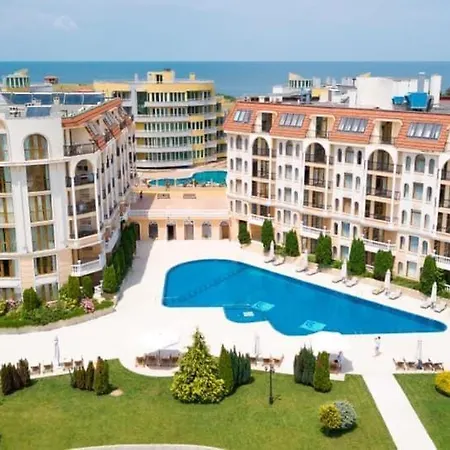 Aparthotel Apolonia Palace